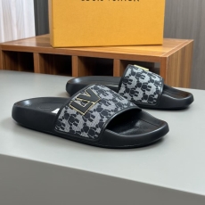 Louis Vuitton Slippers